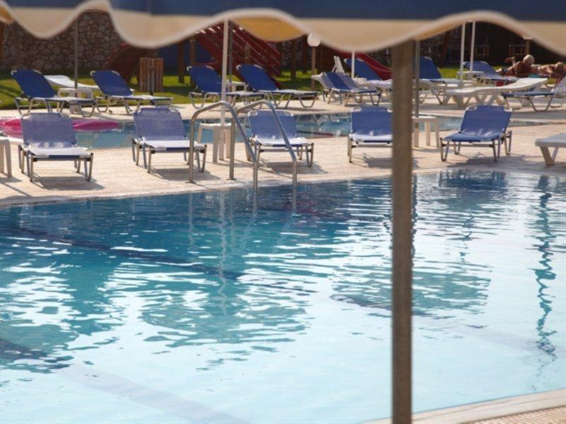 Emerald Hotel Kremasztí Kültér fotó