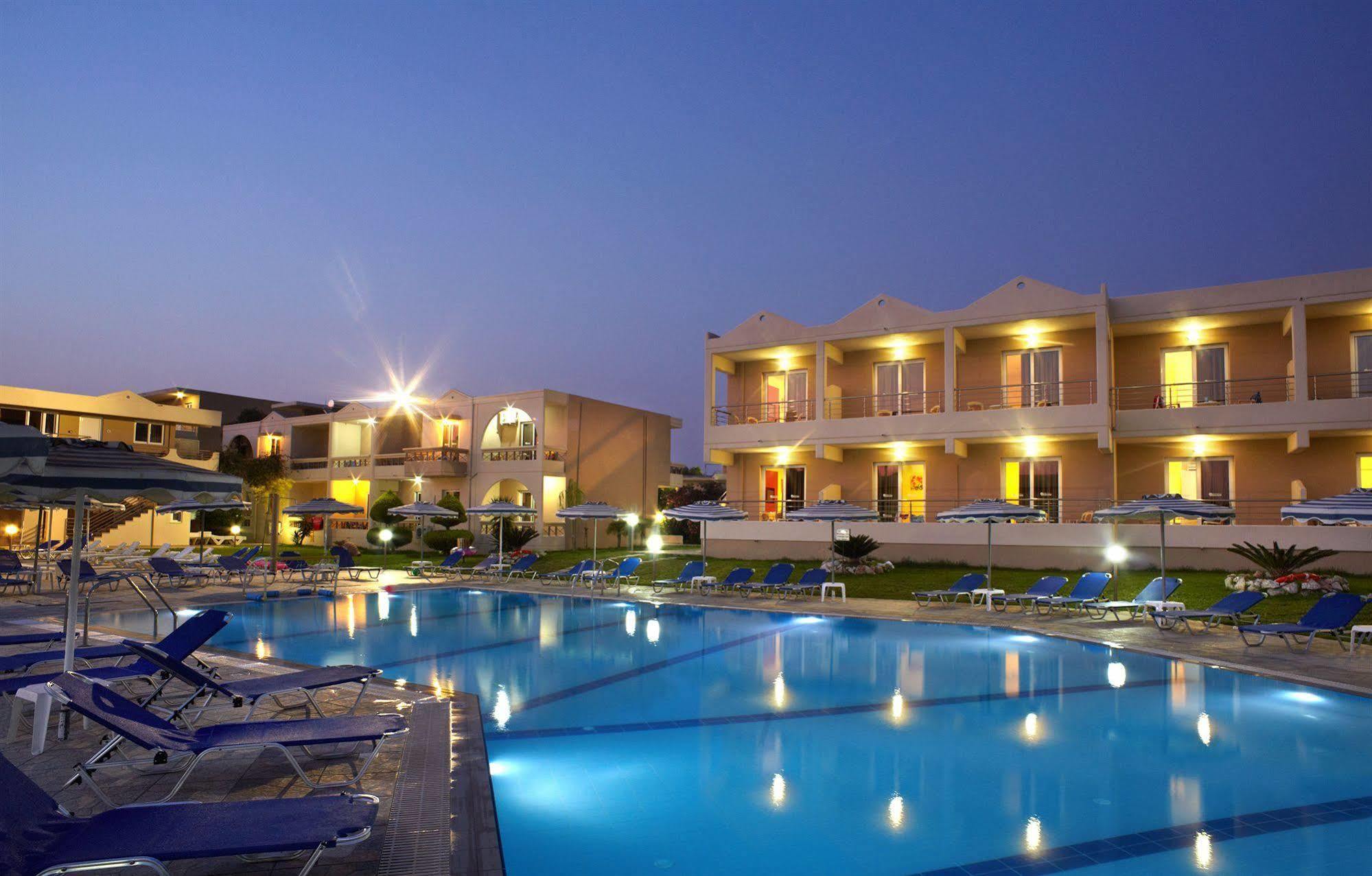 Emerald Hotel Kremasztí Kültér fotó