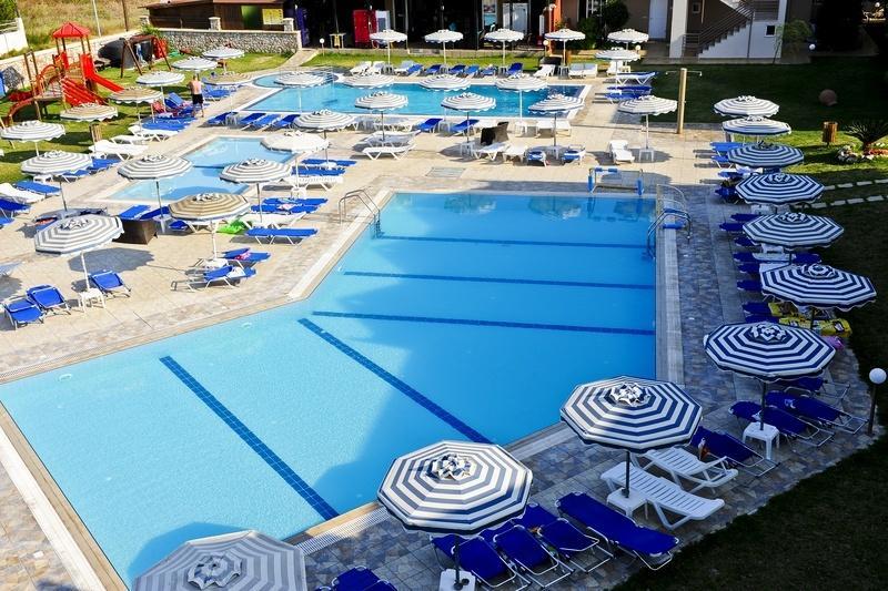 Emerald Hotel Kremasztí Kültér fotó