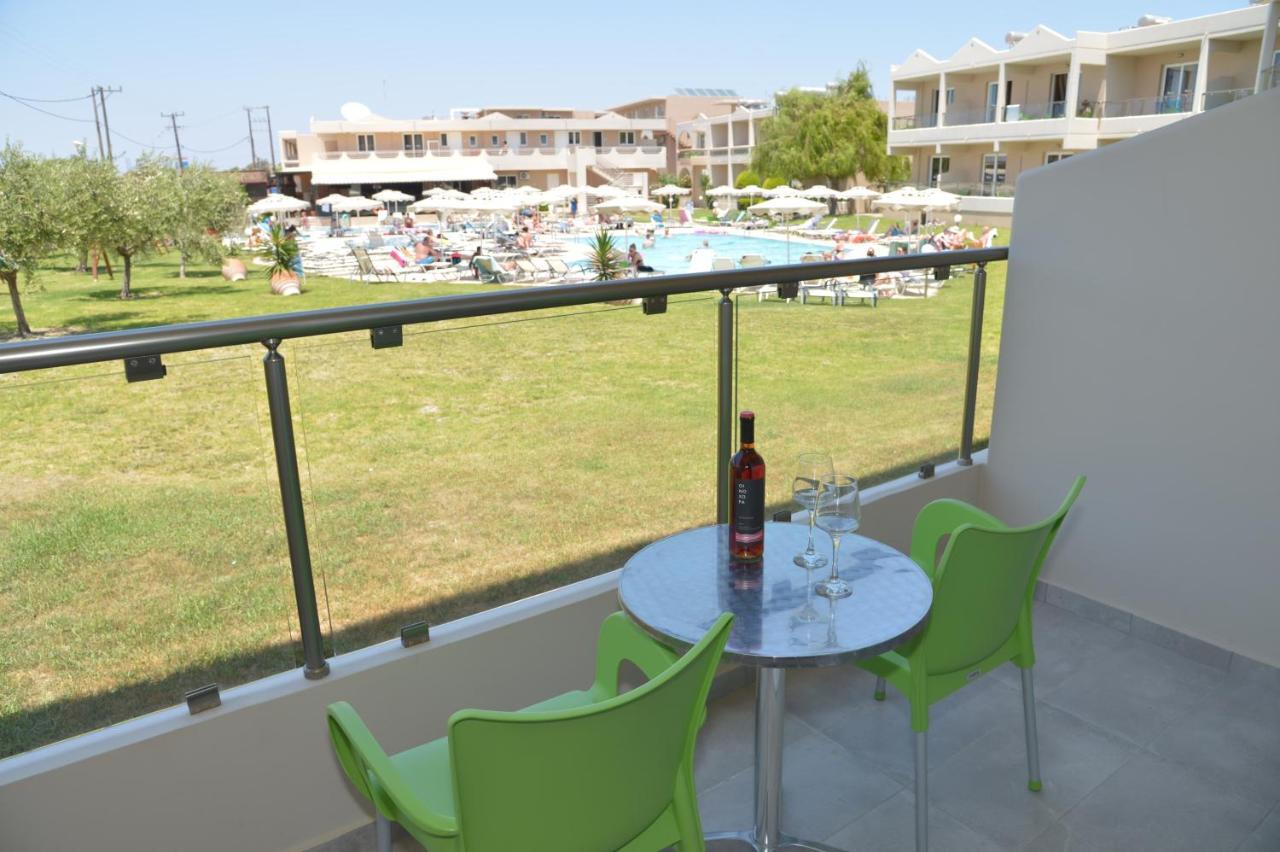 Emerald Hotel Kremasztí Kültér fotó